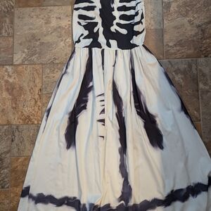 Black and White Strapless Dress